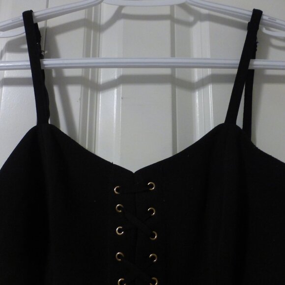 LE CHATEAU black lace up front spaghetti strap top - Picture 3 of 8
